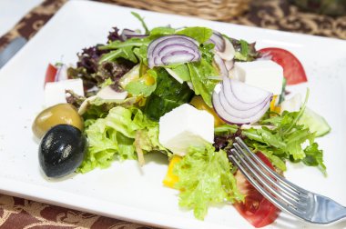 Yunan salatası