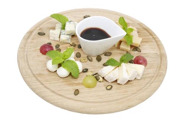 Cheese plate — Stock Photo, Image