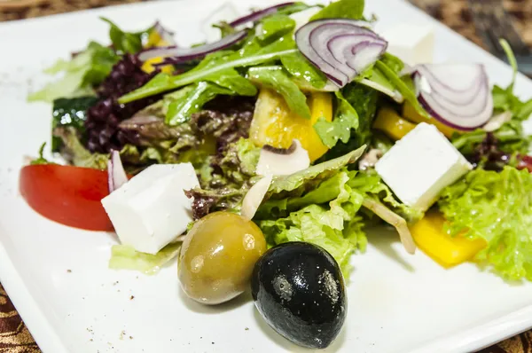 Griechischer Salat — Stockfoto