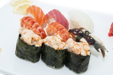 Japon suşi balık ve deniz ürünleri