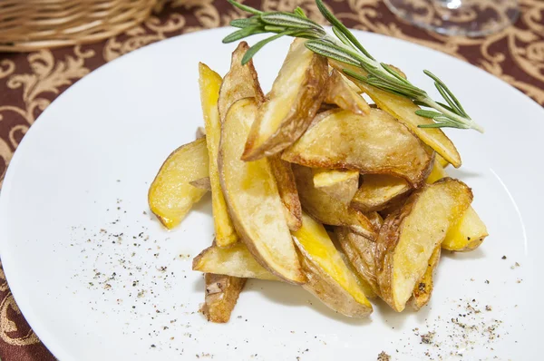 Fried potatoes — Stock Photo, Image