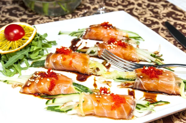 Fish rolls with herbs — Stock Photo, Image