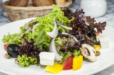 Yunan salatası