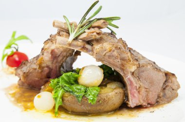 Kızarmış kaburga buzağı