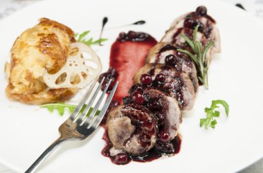 berry soslu fırında et