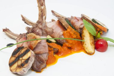 kavrulmuş dana kaburga