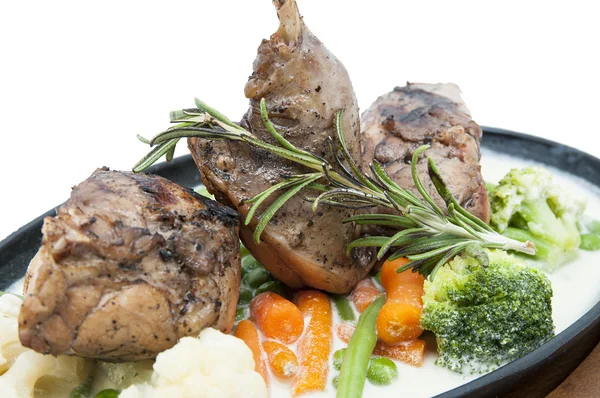 Carne de coelho e batatas — Fotografia de Stock