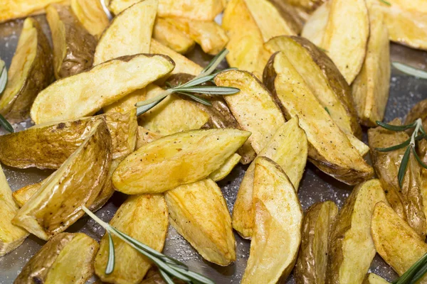 Fried potatoes — Stock Photo, Image