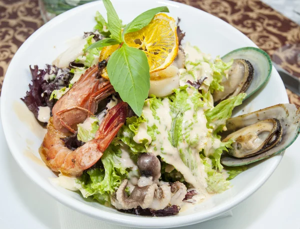 Seafood salad — Stock Photo, Image