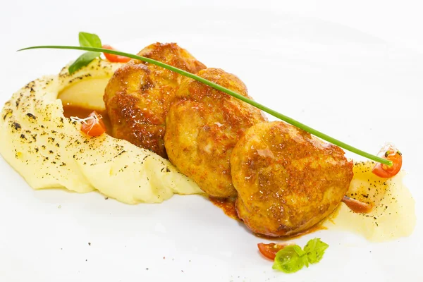 Meatballs with mashed potatoes — Stock Photo, Image