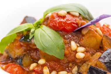 buharda pişmiş kabak salatası