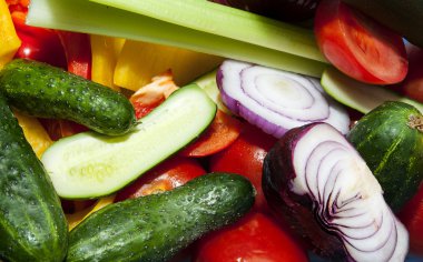 sebzeleri ve meyveleri