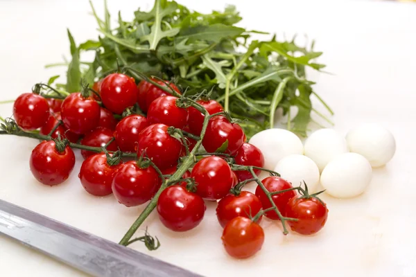 Tomatoes,eggs and fresh herbs — Stock Photo, Image
