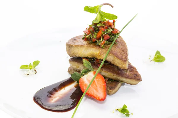 Roast goose liver with strawberries — Stock Photo, Image