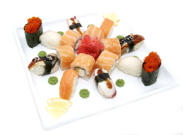 日本語の魚野菜巻き — ストック写真