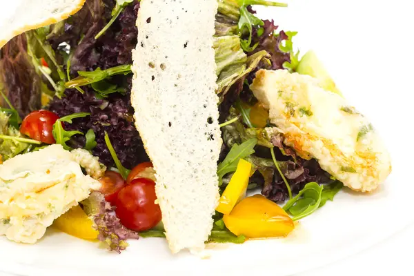 Salada de queijo de carne e verduras — Fotografia de Stock