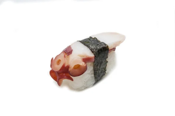 Heerlijke zeevruchten sushi op een Japans restaurant — Stockfoto