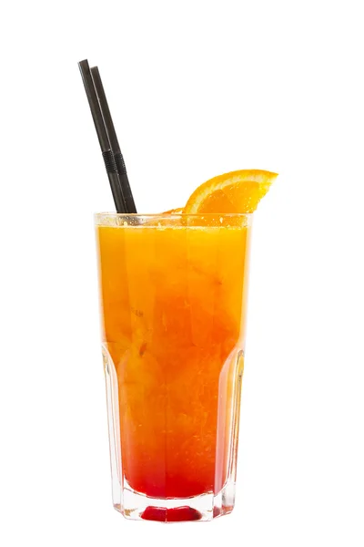 Alcoholic cocktail in a glass glass on a white background — Stock Photo, Image