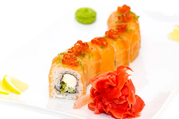 Japanse sushi zeevruchten op een witte achtergrond — Stockfoto