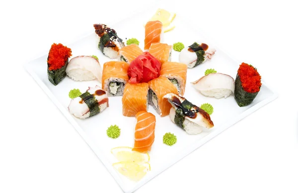 Sushi frutti di mare su uno sfondo bianco — Foto Stock