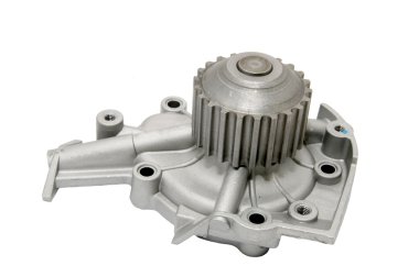 beyaz zemin üzerine su pompa motoru