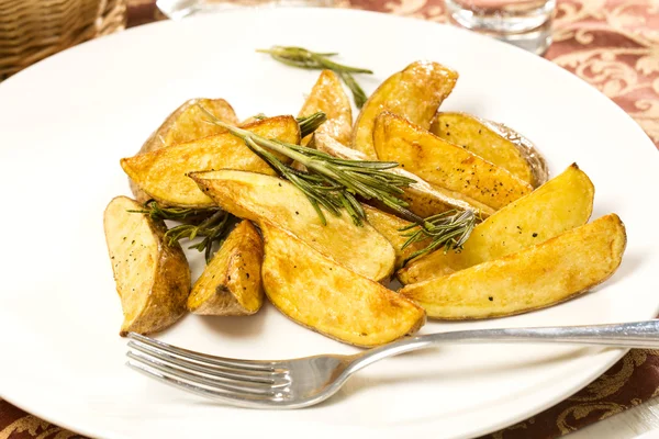 Fried potatoes — Stock Photo, Image