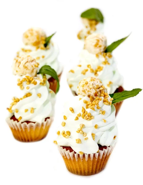 Cream cake on a white background — Stock Photo, Image