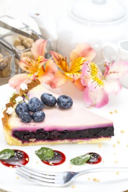 böğürtlenli turta