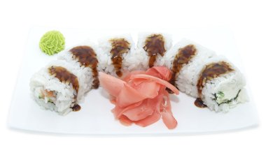 sushi lezzetli deniz ürünleri