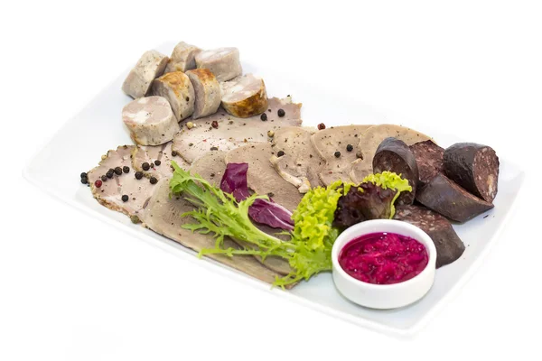 Prato de carne com vários tipos de salsichas — Fotografia de Stock