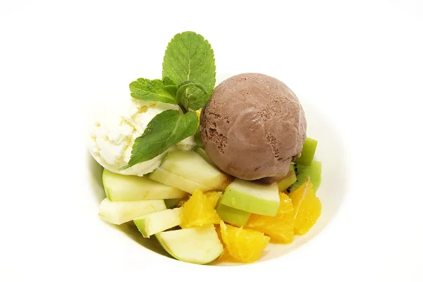 Fruit salad with ice cream — Stock Photo, Image