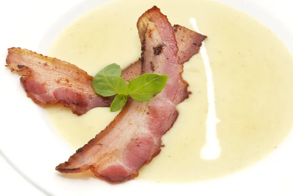 Pea soup with bacon — Stock Photo, Image