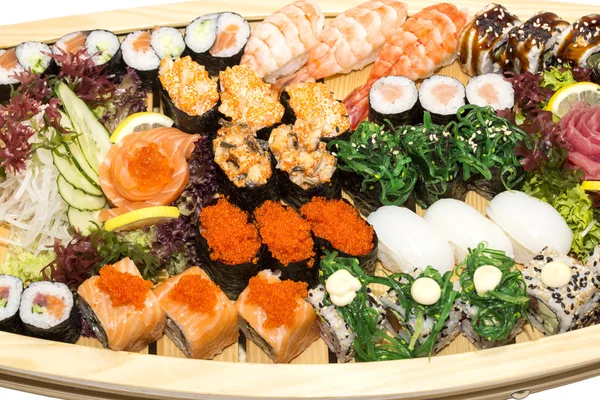 Delizioso sushi di pesce — Foto Stock
