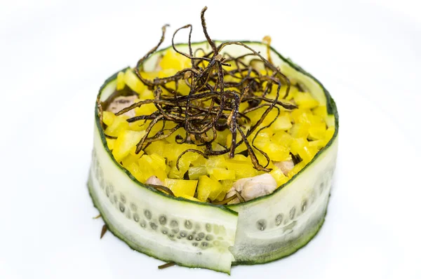 Warmer Salat mit Kalbfleisch und Gemüse — Stockfoto