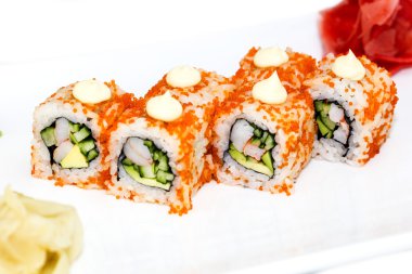 Japon suşi deniz ürünleri