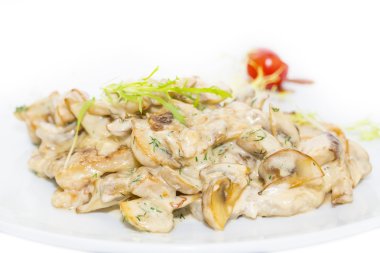 haşlanmış sebzeler ile Krema soslu mantar