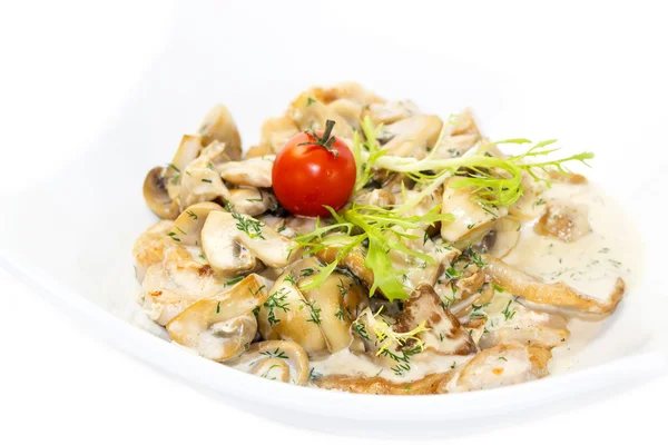 Mushrooms in a cream sauce with steamed vegetables — Stock Photo, Image