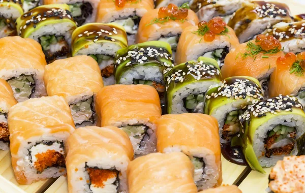 Owoce morza japońskiego sushi — Zdjęcie stockowe