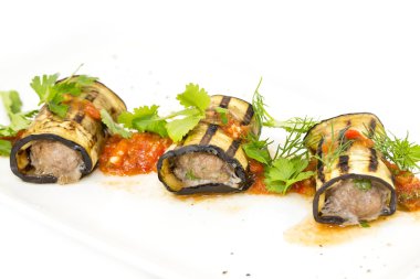 Doldurulmuş patlıcan.