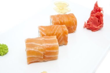 sushi lezzetli deniz ürünleri