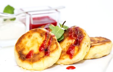 ekşi krema ve reçel ile Cheesecakes