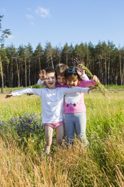 çocuk eğlence alanında sahip.