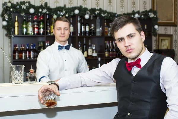 Man drinking alcohol — Stock Photo, Image