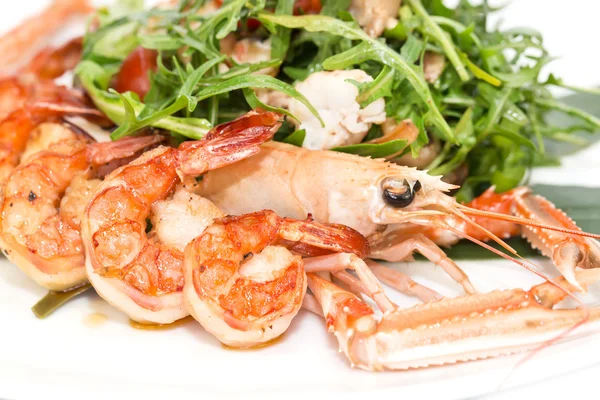 Ensalada de camarones verduras y cangrejos de río —  Fotos de Stock