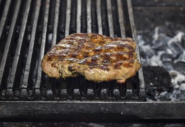 ızgara dana biftek pişirme