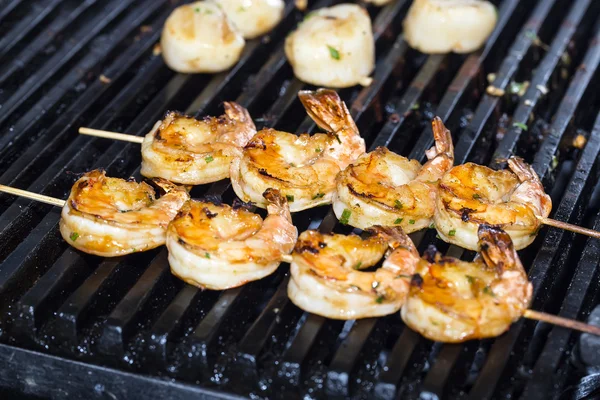 Restaurant cooking shrimp — Stock Photo, Image