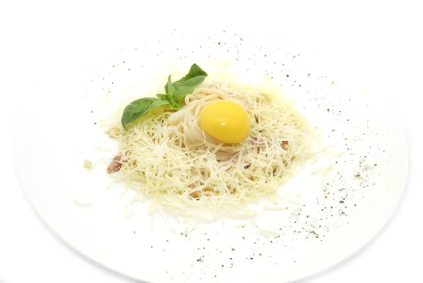Spaghetti with egg and cheese — Stock Photo, Image