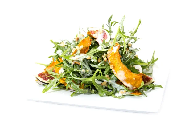 Roka incir ve peynirli salata — Stok fotoğraf