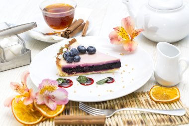 böğürtlenli turta