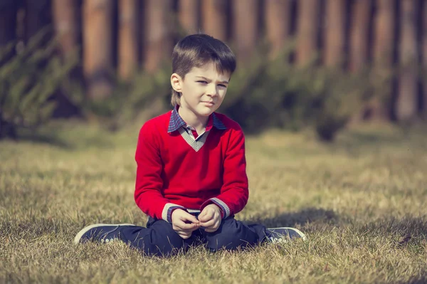 Boy on a walk in the park — Stock Photo, Image